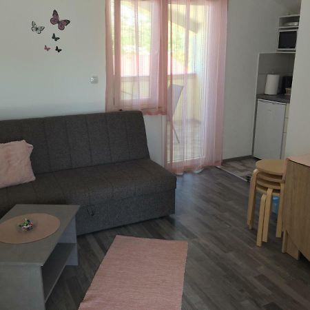 Apartmani Verica Karlobag Zewnętrze zdjęcie