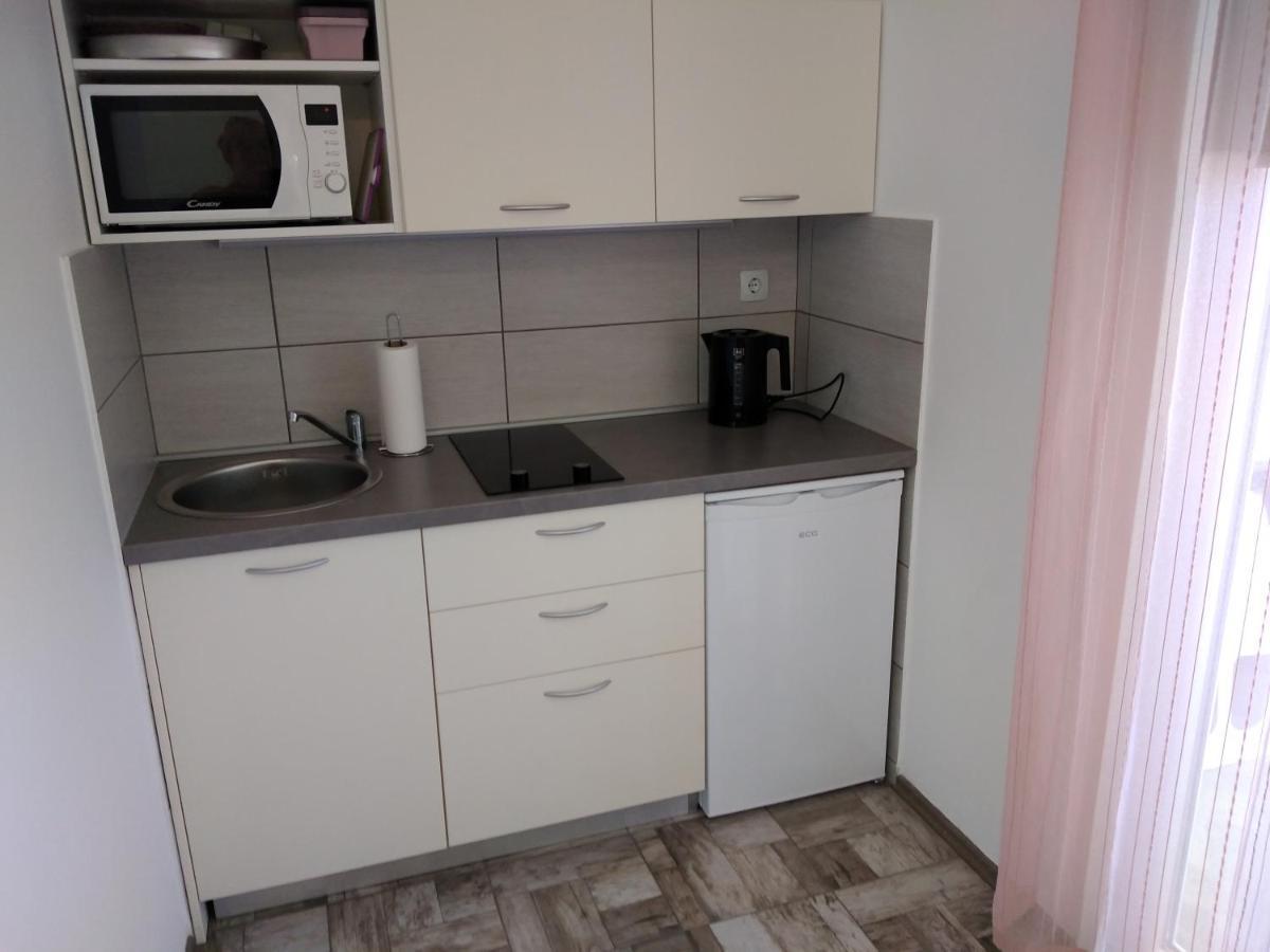 Apartmani Verica Karlobag Zewnętrze zdjęcie