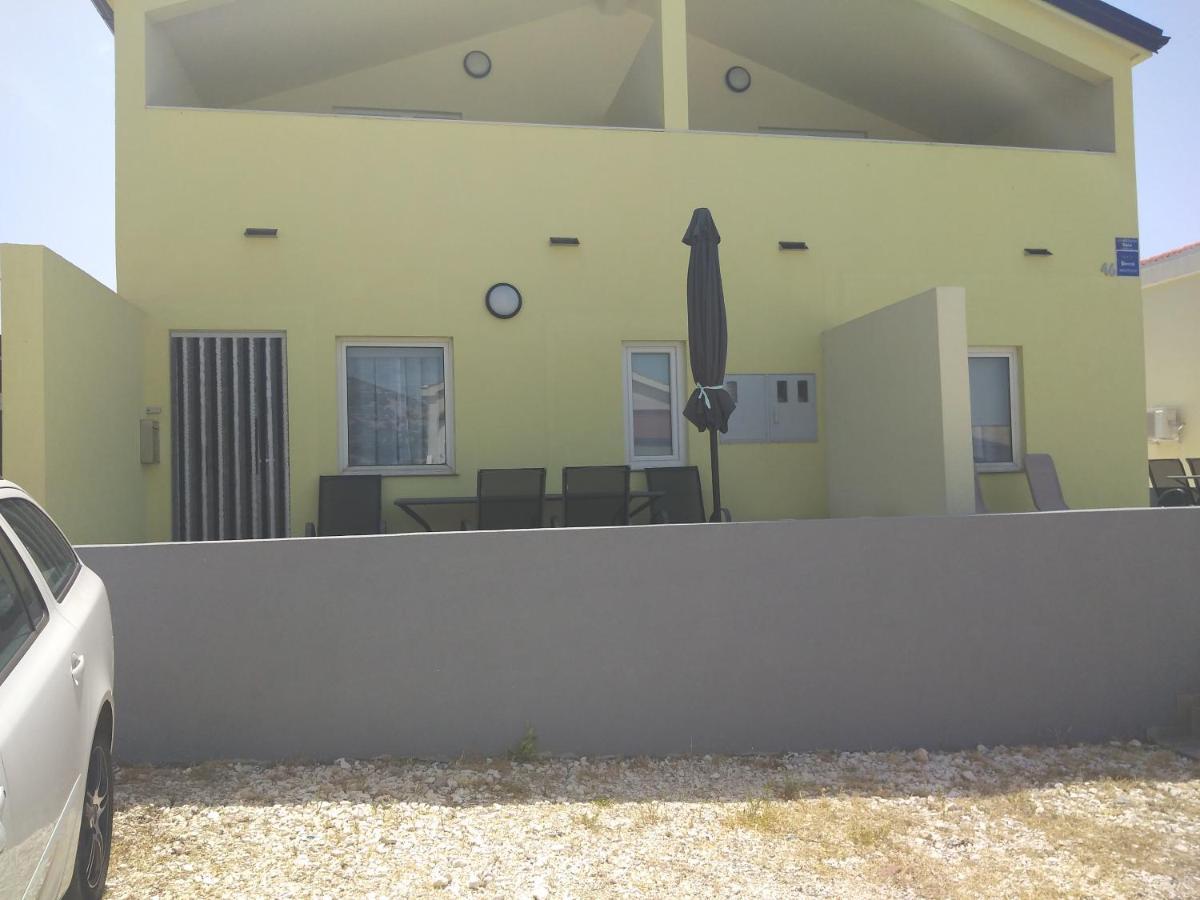 Apartmani Verica Karlobag Zewnętrze zdjęcie