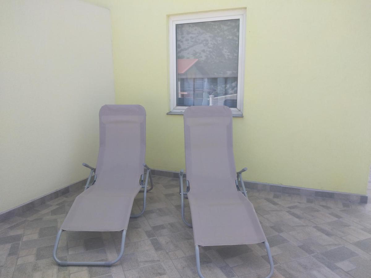 Apartmani Verica Karlobag Zewnętrze zdjęcie