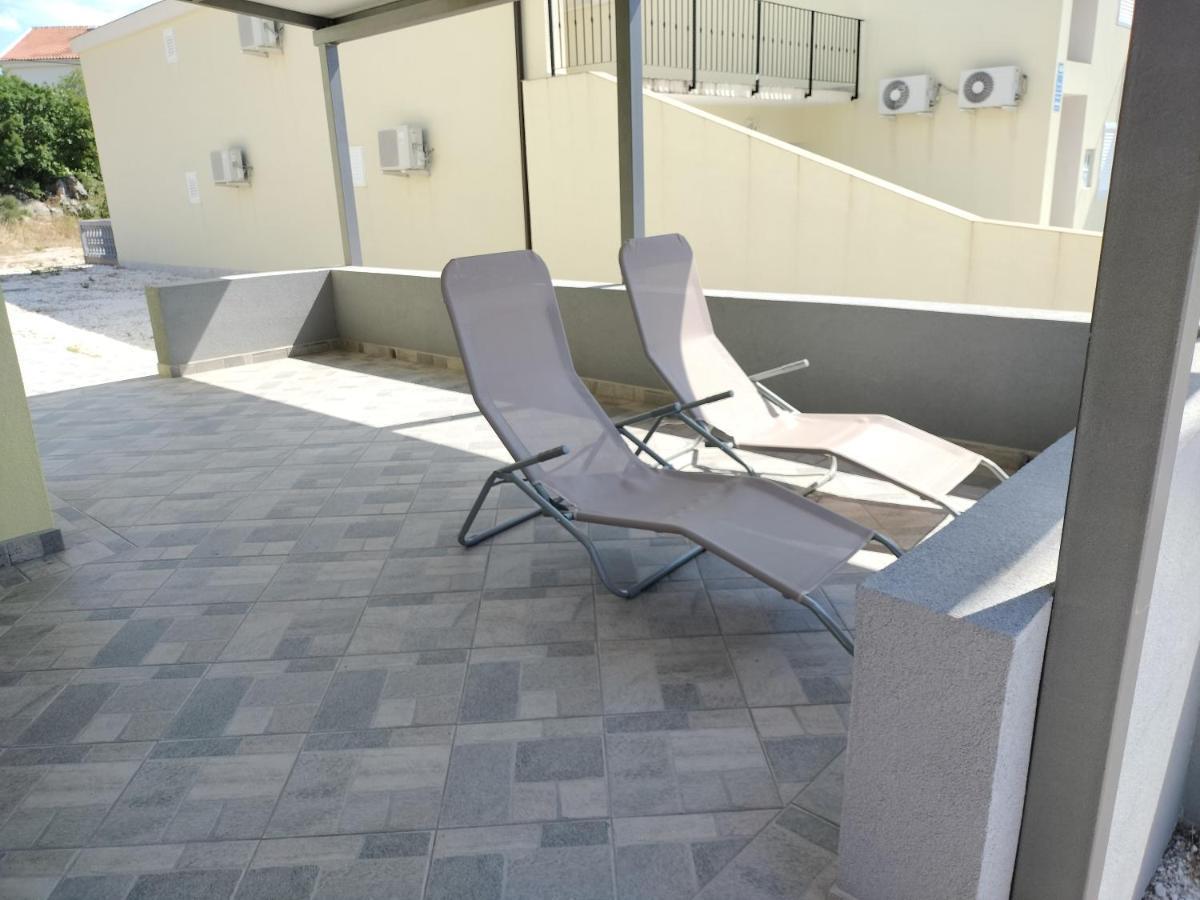 Apartmani Verica Karlobag Zewnętrze zdjęcie