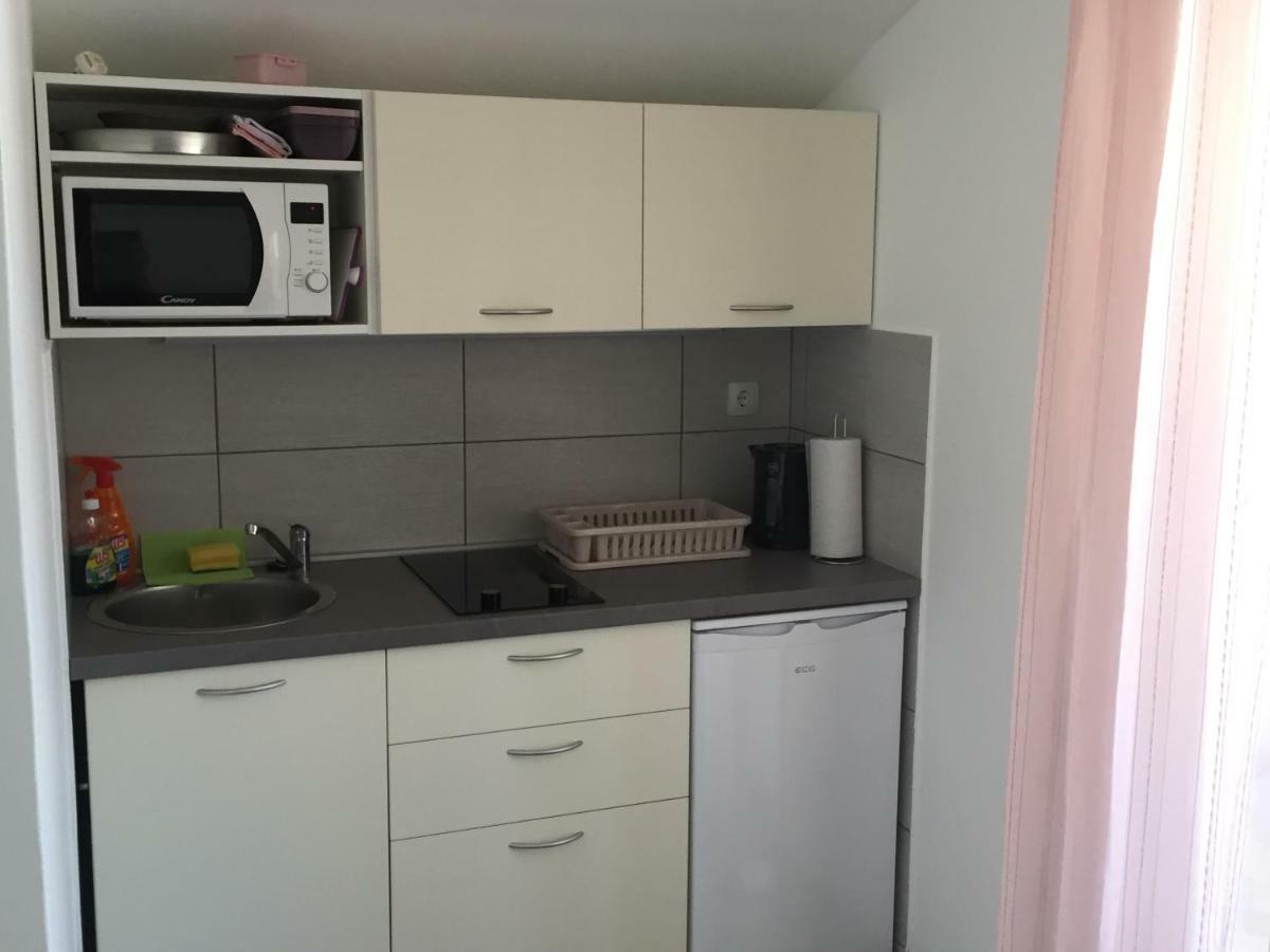 Apartmani Verica Karlobag Zewnętrze zdjęcie